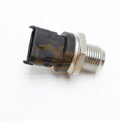 Onderdelen van graafmachines PC210-8 PC200-8 PC240-8 6D114 4D107 6D107 6D114 Brandstofdruksensor 6754-72-1210
